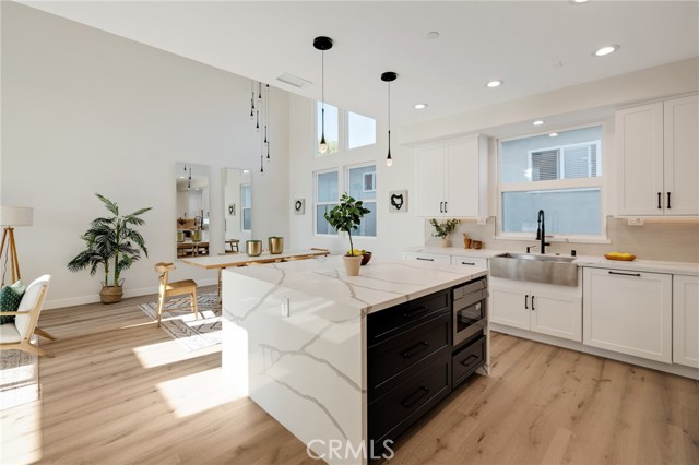 1802 Blossom Lane, Redondo Beach CA: https://media.crmls.org/medias/cef69074-51c9-471c-86da-517aa406156c.jpg