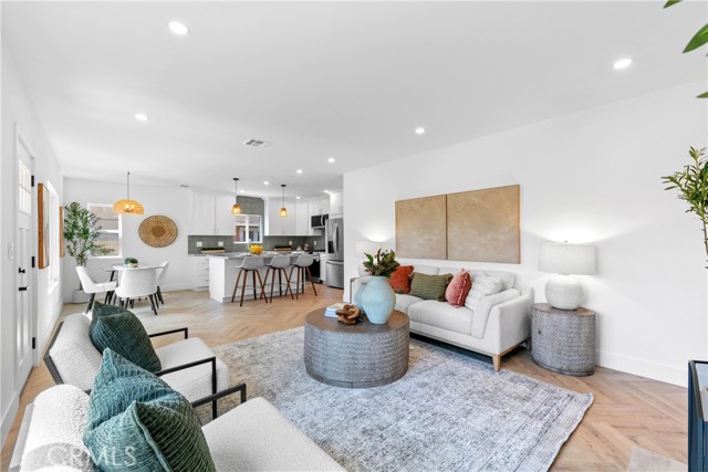 Detail Gallery Image 10 of 47 For 3937 2nd Ave, Los Angeles,  CA 90008 - 3 Beds | 2/1 Baths