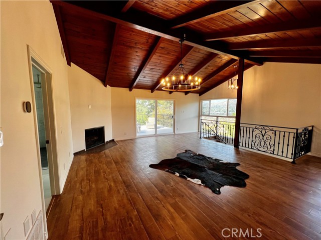 Detail Gallery Image 15 of 72 For 10040 Wentworth St, Shadow Hills,  CA 91040 - 4 Beds | 2/2 Baths