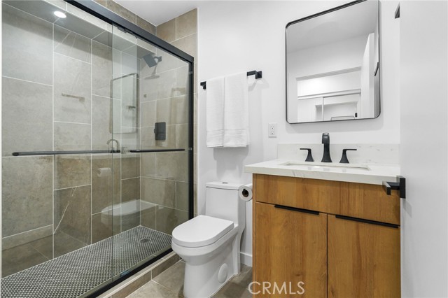 119 S Coronado Street, Los Angeles CA: https://media.crmls.org/medias/cef8080d-78ff-42d3-b8e3-83454081e042.jpg