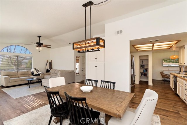 Detail Gallery Image 7 of 34 For 12423 Bree Ct, Yucaipa,  CA 92399 - 3 Beds | 2 Baths