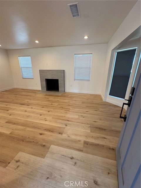 Detail Gallery Image 5 of 17 For 3855 Brayton, Long Beach,  CA 90807 - 4 Beds | 3 Baths