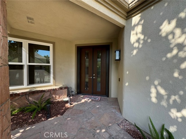 6 Lakeridge, Rancho Santa Margarita CA: https://media.crmls.org/medias/cef8deaa-36f9-4fed-9a6f-2f77f2d80509.jpg