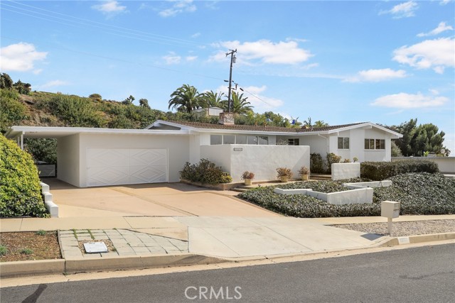 32322 Conqueror Drive, Rancho Palos Verdes, California 90275, 3 Bedrooms Bedrooms, ,2 BathroomsBathrooms,Single Family Residence,For Sale,Conqueror,SB25025856