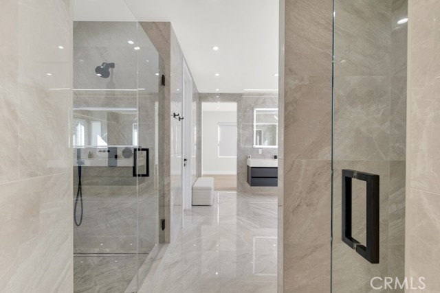 20151 Via Medici, Porter Ranch CA: https://media.crmls.org/medias/cef93592-f54c-48d3-b25f-85333b9e5126.jpg