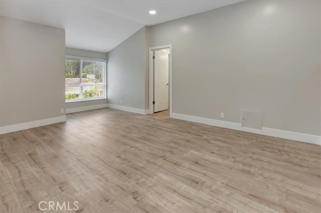 Detail Gallery Image 14 of 29 For 2773 Vista Umbrosa, Newport Beach,  CA 92660 - 3 Beds | 2/1 Baths