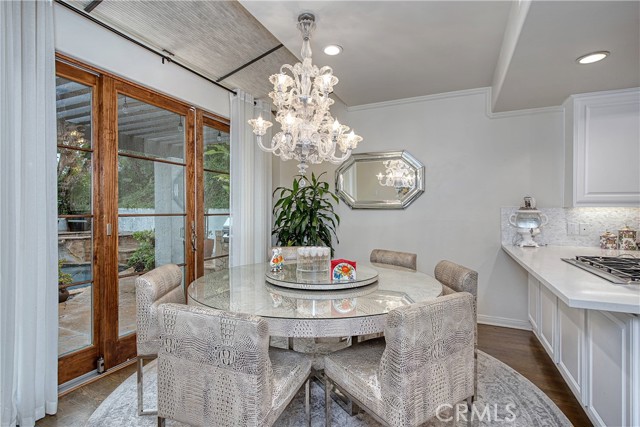 Detail Gallery Image 13 of 30 For 24242 Park Athena, Calabasas,  CA 91302 - 5 Beds | 4/1 Baths