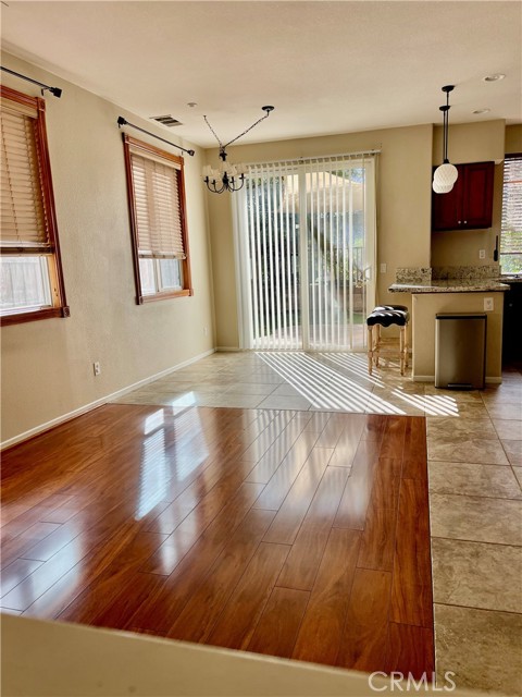 Detail Gallery Image 7 of 21 For 25276 Meadow Walk, Murrieta,  CA 92562 - 2 Beds | 2/1 Baths