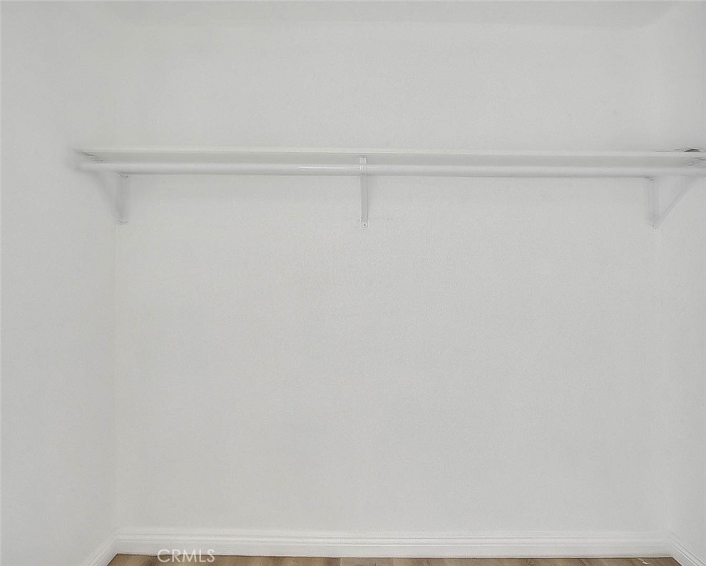 https://media.crmls.org/medias/cefa9c44-9126-49ff-aab8-f3406b63eace.jpg?preset=X-Large