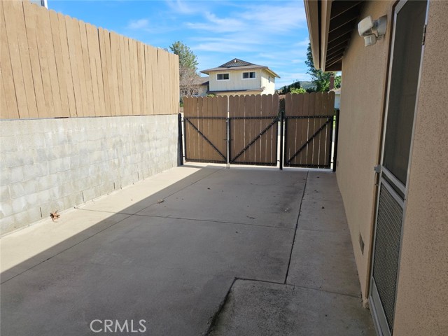 Detail Gallery Image 11 of 22 For 797 La Grange, Newbury Park,  CA 91320 - 3 Beds | 2 Baths