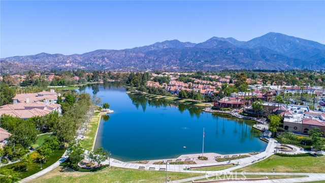 160 Via Lampara, Rancho Santa Margarita CA: https://media.crmls.org/medias/cefb85bd-bb64-4872-8bb0-6155b4c9aacb.jpg