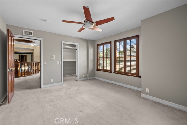 25472 Via Acorde, Valencia CA: https://media.crmls.org/medias/cefb863f-b45c-4f99-aae4-e92632834caa.jpg
