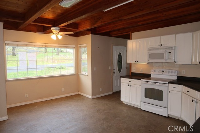 Detail Gallery Image 15 of 32 For 28 Hurleton, Oroville,  CA 95966 - 3 Beds | 3 Baths