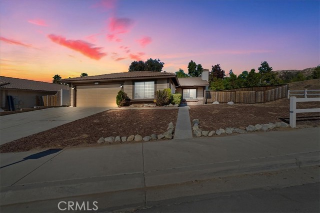 Detail Gallery Image 1 of 42 For 24856 Sunday Dr, Moreno Valley,  CA 92557 - 4 Beds | 2 Baths