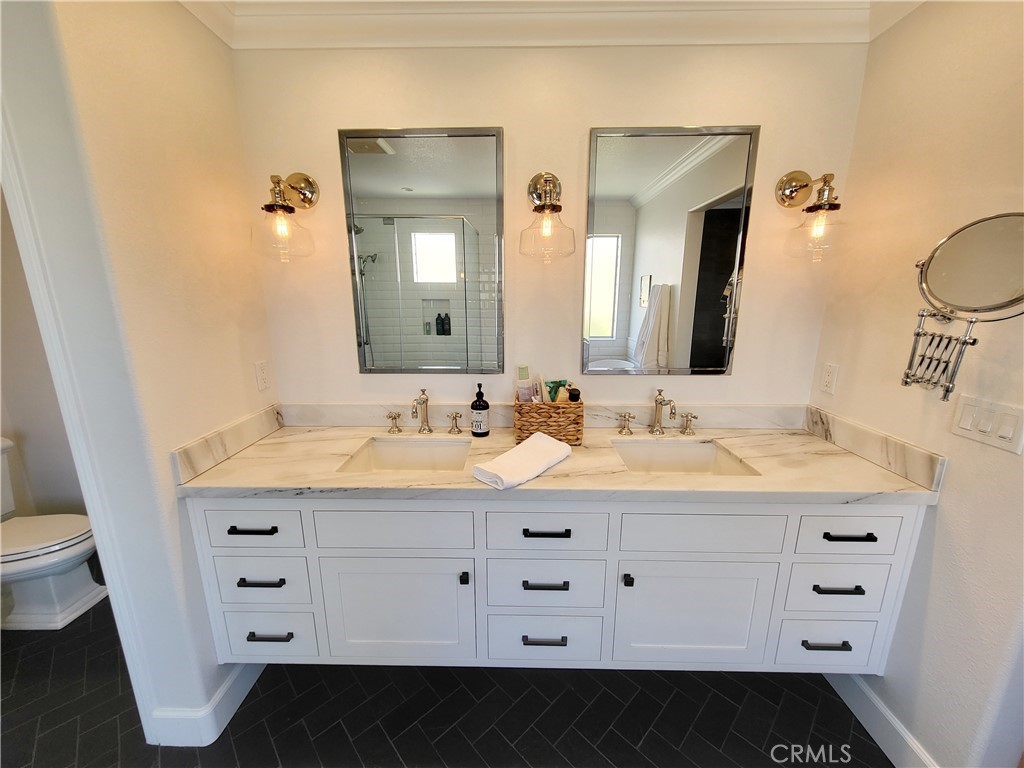 MLS #OC25280795 image #21