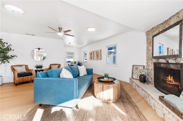 2723 Fisk, Redondo Beach CA: https://media.crmls.org/medias/cefcae12-7896-415a-89cb-70a3f9f39e4c.jpg