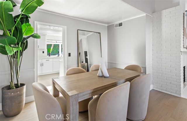 Detail Gallery Image 8 of 37 For 9882 Kings Canyon, Huntington Beach,  CA 92646 - 4 Beds | 2/1 Baths