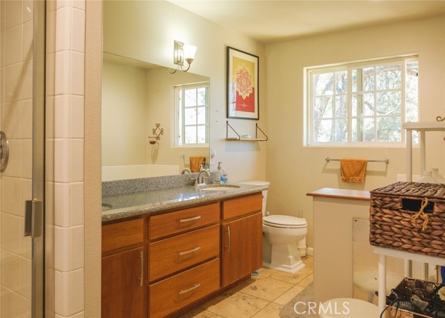 Detail Gallery Image 8 of 14 For 1324 Pinetree Dr, Frazier Park,  CA 93225 - 3 Beds | 2/1 Baths