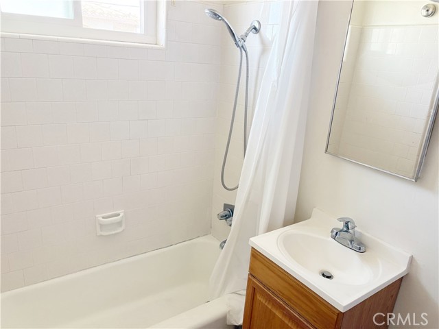 Detail Gallery Image 8 of 9 For 21006 Henrietta #G,  Torrance,  CA 90503 - 1 Beds | 1 Baths