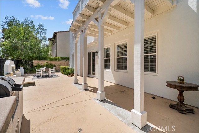26814 Fairlain Drive, Valencia CA: https://media.crmls.org/medias/cefec888-634f-48ed-b521-9e6b19449736.jpg