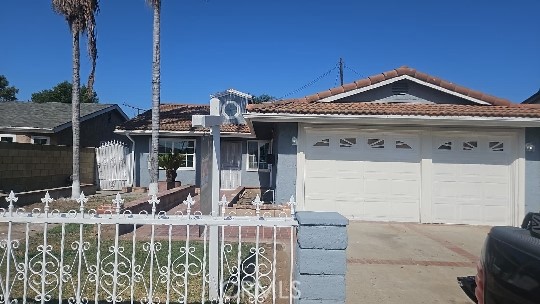 12123 Laurel