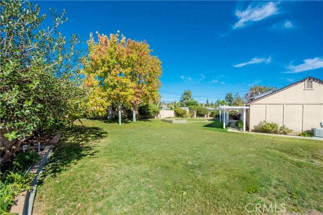 Detail Gallery Image 31 of 45 For 4465 Mimosa Dr, Yorba Linda,  CA 92886 - 3 Beds | 2 Baths