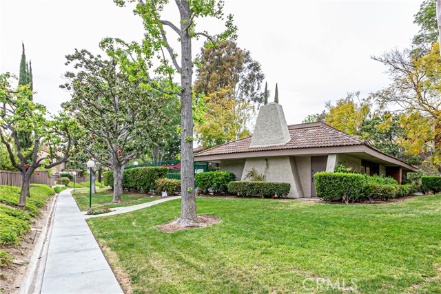 Detail Gallery Image 32 of 38 For 2535 Cypress Point Dr, Fullerton,  CA 92833 - 2 Beds | 2/1 Baths