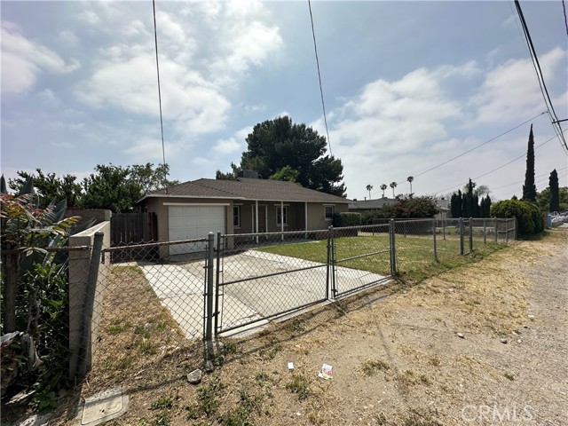 Image 3 for 15279 Orchid St, Fontana, CA 92335