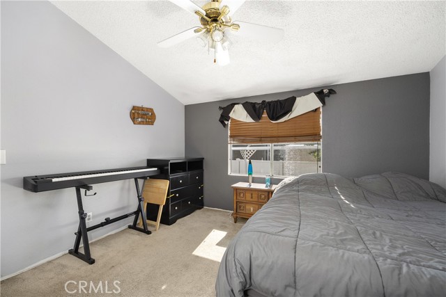 1721 E Colton Avenue, Redlands CA: https://media.crmls.org/medias/cf027fd2-3a85-4601-8b4b-3aa825d2aca2.jpg