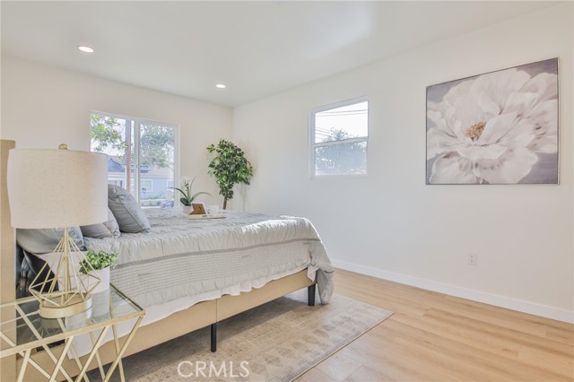 Detail Gallery Image 17 of 40 For 12035 Ramona, Hawthorne,  CA 90250 - 3 Beds | 3 Baths