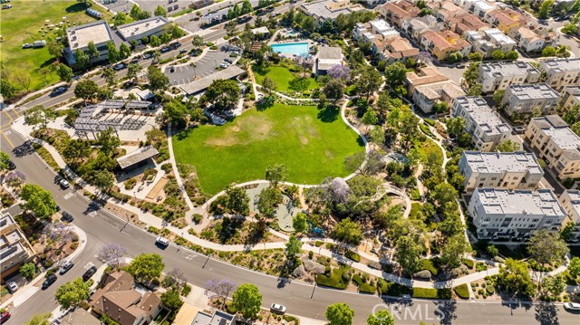 105 newall, Irvine CA: https://media.crmls.org/medias/cf02c0e7-4afe-4cda-9a57-b5c48656c73b.jpg
