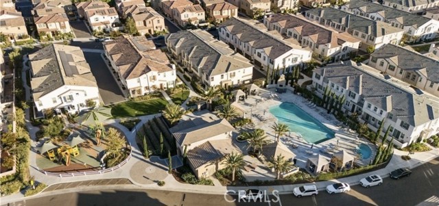 14527 Sienna Place, Eastvale CA: https://media.crmls.org/medias/cf02c3da-de37-45ea-ab8a-53553c6569b2.jpg