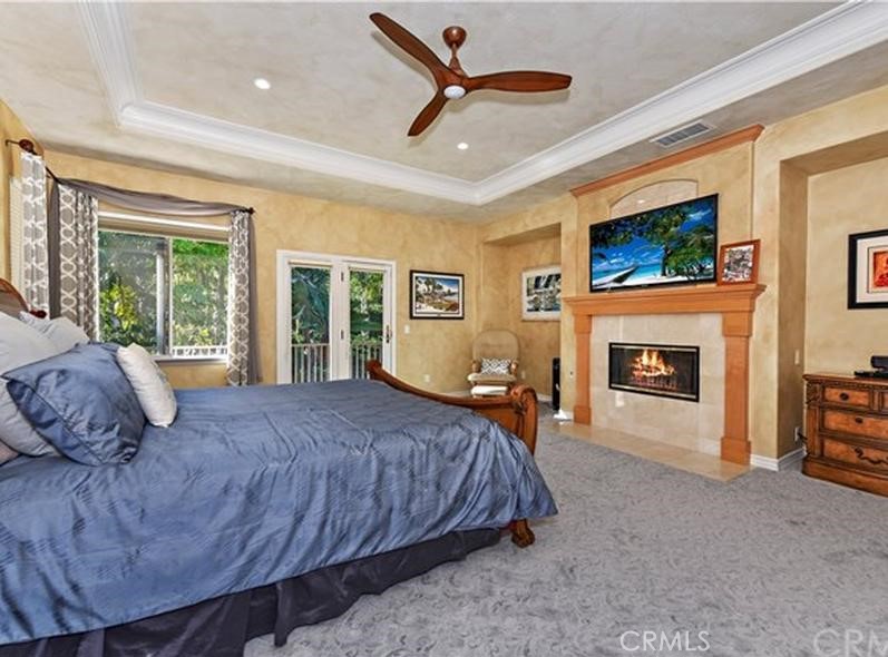 Cf02ce1b De95 42f3 9394 E26c6f56d32e