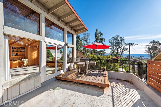 Detail Gallery Image 20 of 27 For 21521 Anns Ln, Laguna Beach,  CA 92651 - 3 Beds | 2 Baths