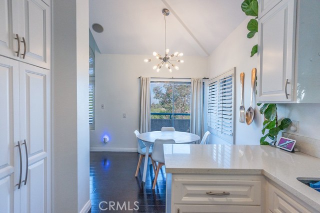 Detail Gallery Image 10 of 38 For 18213 Flynn Dr #132,  Canyon Country,  CA 91387 - 2 Beds | 2 Baths
