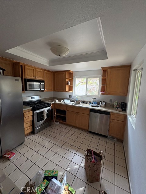 Detail Gallery Image 3 of 10 For 4791 Macadamia Ct, Oceanside,  CA 92057 - 3 Beds | 2 Baths