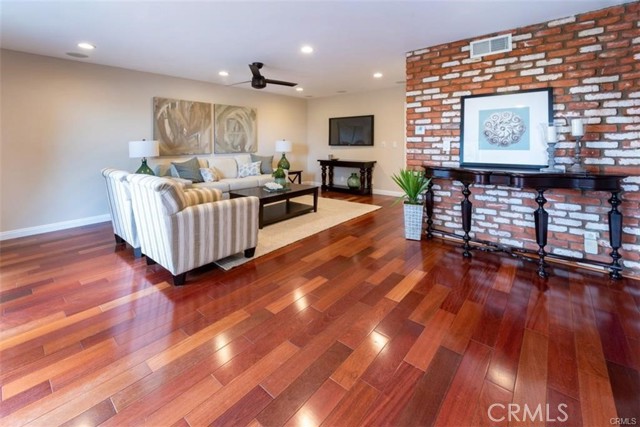 Detail Gallery Image 3 of 18 For 3436 W 170th, Torrance,  CA 90504 - 3 Beds | 2/1 Baths