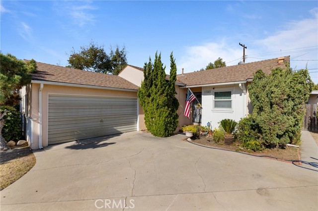 Detail Gallery Image 1 of 43 For 11581 Samuel Dr, Garden Grove,  CA 92840 - 3 Beds | 1/1 Baths