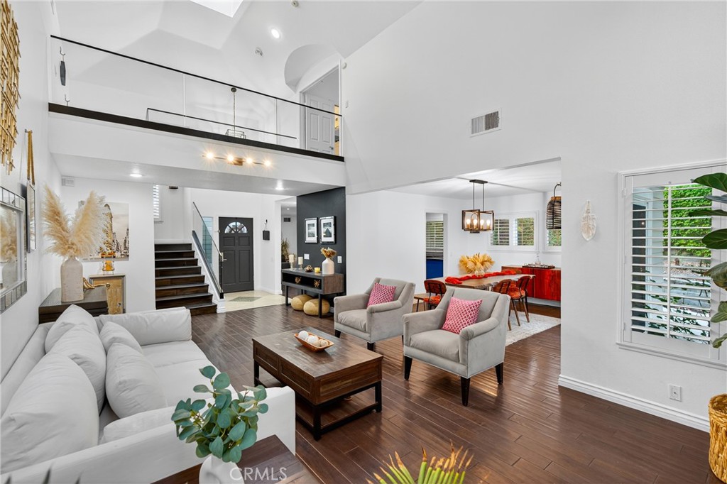 MLS #SR25219485 image #4