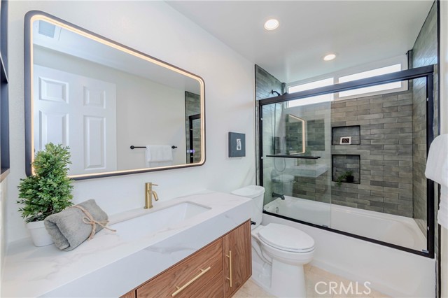 Detail Gallery Image 13 of 41 For 2690 Camino Del Sol, Fullerton,  CA 92833 - 4 Beds | 3/1 Baths