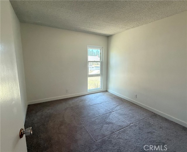 Detail Gallery Image 13 of 23 For 11153 Amigo Ave, Porter Ranch,  CA 91326 - 4 Beds | 2 Baths