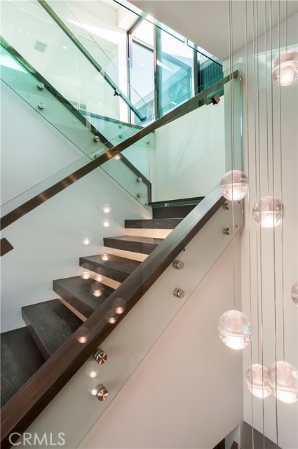 1635 Palm Drive, Hermosa Beach, California 90254, 4 Bedrooms Bedrooms, ,3 BathroomsBathrooms,Residential,Sold,Palm,SB17135203