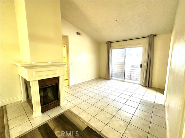 413 E James Street, Rialto CA: https://media.crmls.org/medias/cf05d1eb-187b-44ef-9ff6-f7a85994c97e.jpg