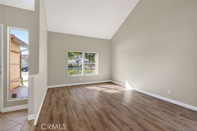 Detail Gallery Image 7 of 42 For 20646 Mesa Oak, Riverside,  CA 92508 - 4 Beds | 3 Baths