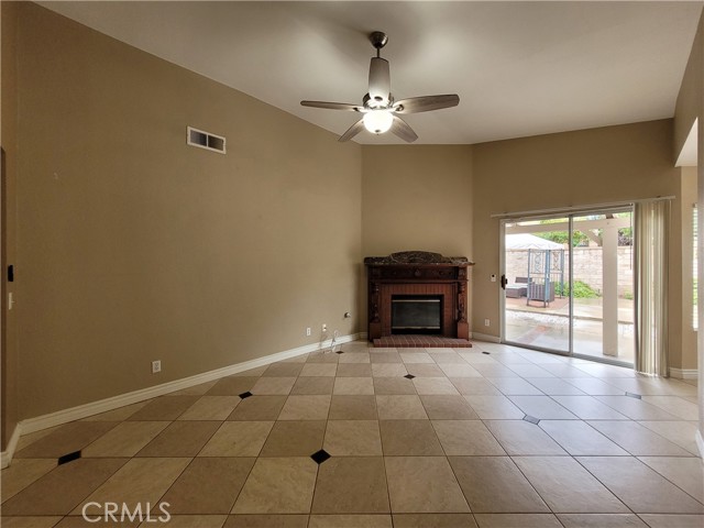 Detail Gallery Image 22 of 37 For 775 Falcon View, Upland,  CA 91784 - 3 Beds | 2 Baths