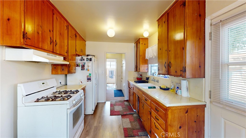 734 Via Arezzo Place Altadena img 22
