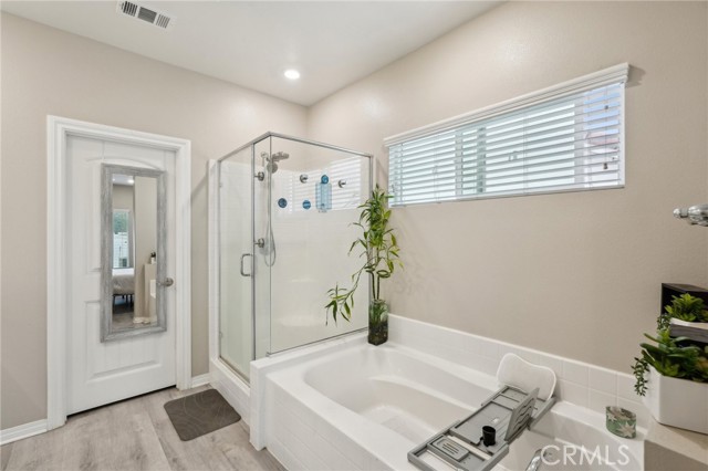 Detail Gallery Image 8 of 16 For 128 Chumash Cove, Perris,  CA 92570 - 5 Beds | 3 Baths