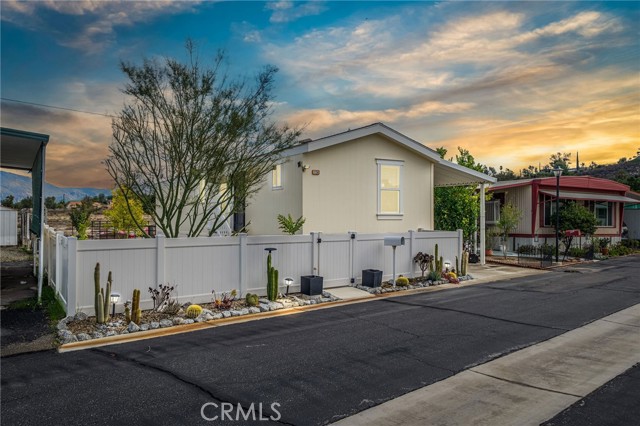 Front Image Thumbnail for CRSW25259381