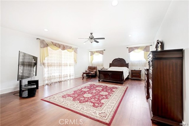 Detail Gallery Image 37 of 55 For 22329 Plummer St, Chatsworth,  CA 91311 - 4 Beds | 5 Baths