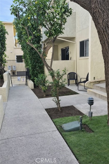 13080 Dronfield, Sylmar CA: https://media.crmls.org/medias/cf09527b-8a7d-4f67-9876-7be42e1bcfea.jpg